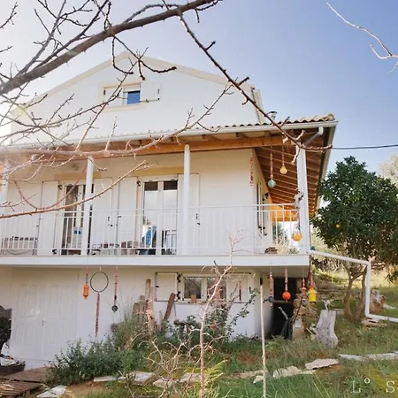 Campsite Solarhouse With Private Beach Access Halikounas